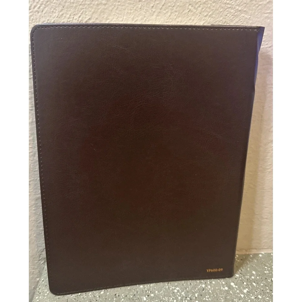 AT-A-GLANCE My Month 2025 Clipboard Planner Dark Brown Faux Leather YP600-09‎